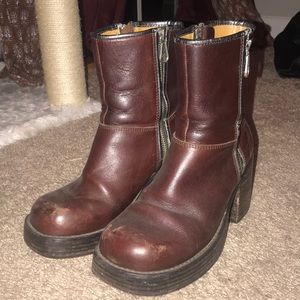Vintage Platform Frye Villager Boots